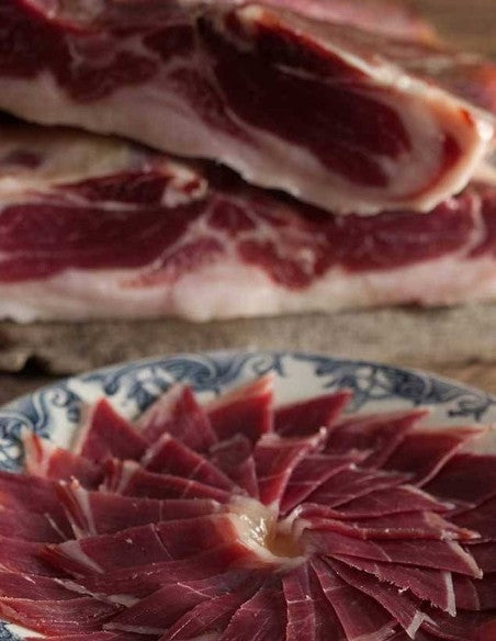 Acorn-fed 100% Iberico Shoulder boneless from Jabugo by Cinco Jotas